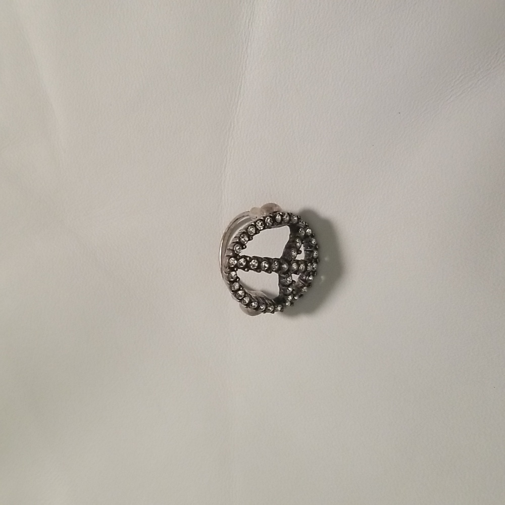Women's Lucky Brand Ring; Silver with Rhinestones; Size 8 - Picture 8 of 8